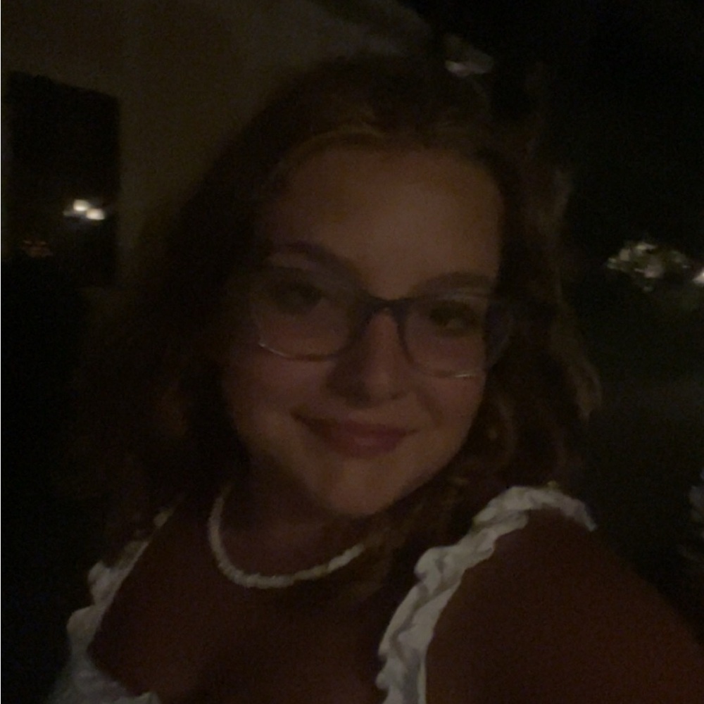 Meet your Posher, Casey
